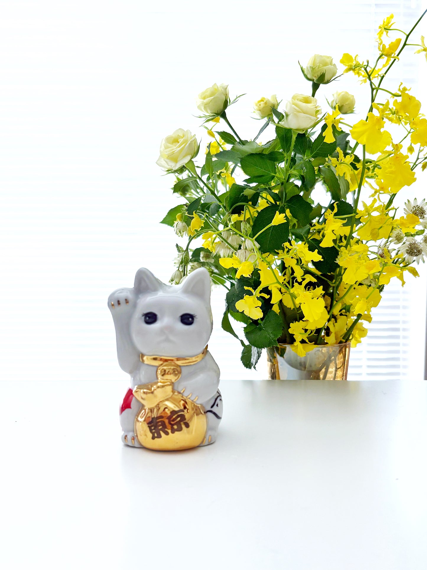 金運に特化した『金着招き猫™︎』 金襴座布団と同時にカートに入れると300円OFF