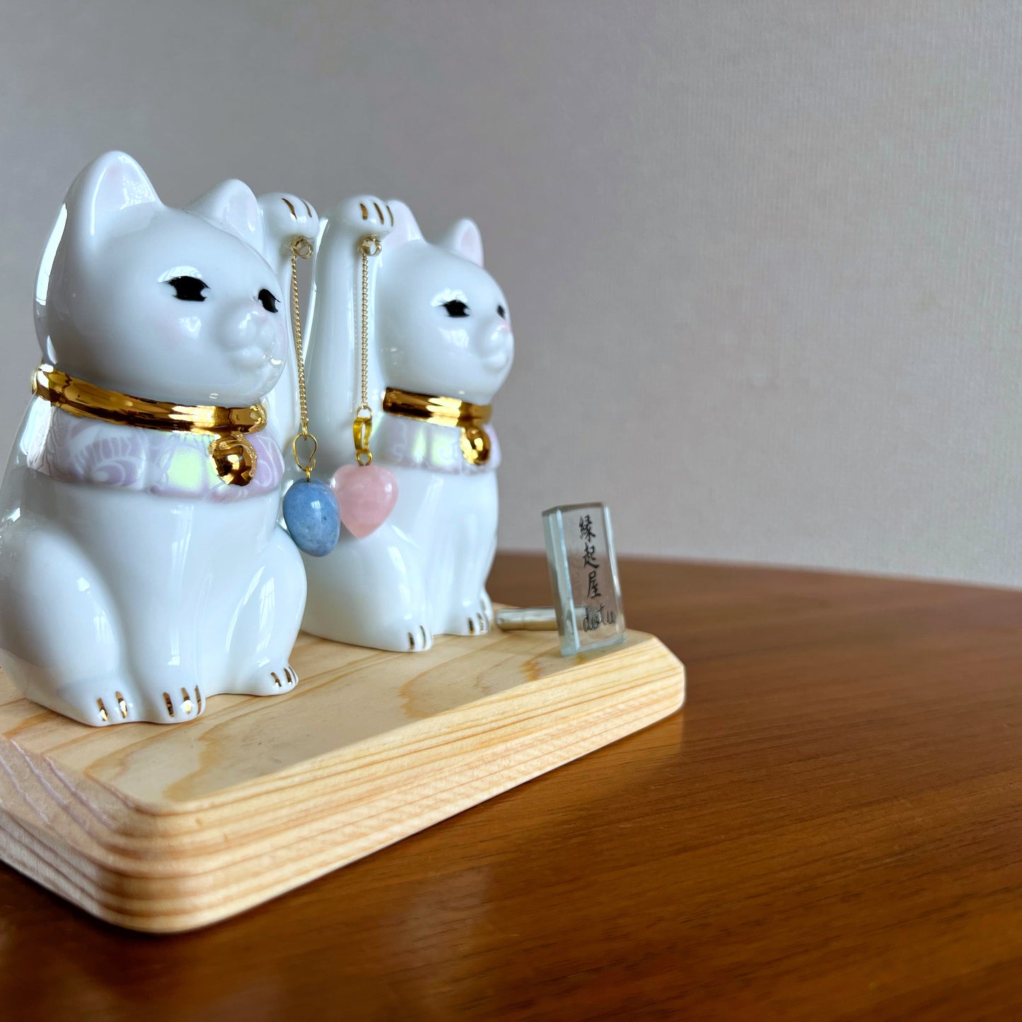 絆 猫 (きずなねこ)