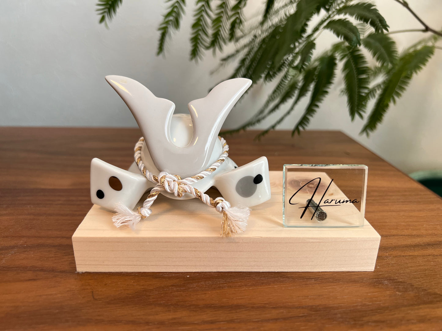 グレー✖︎プラチナ おしゃれでスタイリッシュな小さな兜