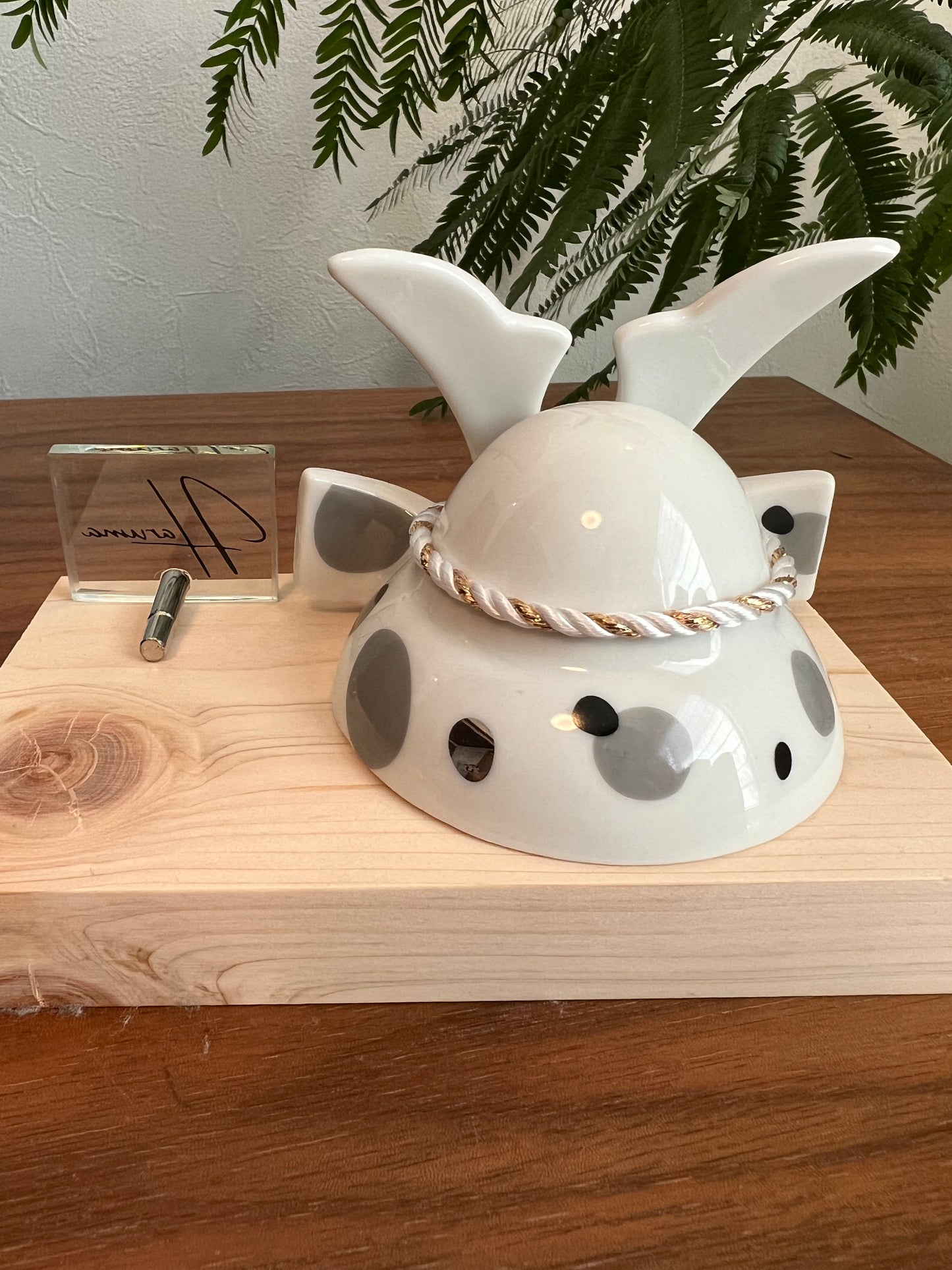 グレー✖︎プラチナ おしゃれでスタイリッシュな小さな兜