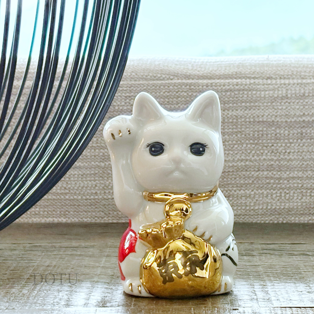 福に特化した招き猫！！『金着招き猫』ピンクも新登場！
